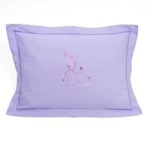 Coussin Lit Bebe Pour Apporter Du Pep S A La Deco De Sa Chambre