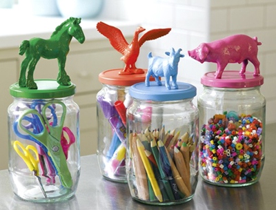Recycler les figurines d'animaux en plastique - Balade en Roulotte